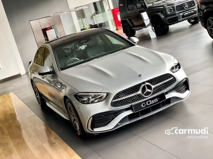 2023 Mercedes-Benz C300 AMG Line Sedan