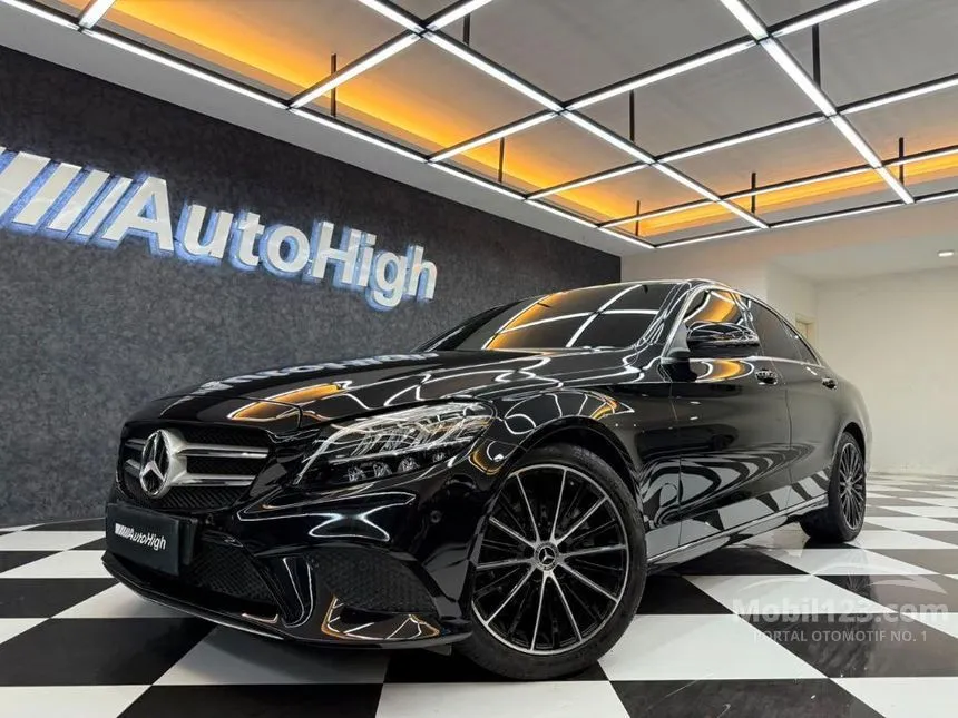 2019 Mercedes-Benz C200 EQ Boost Avantgarde Line Sedan