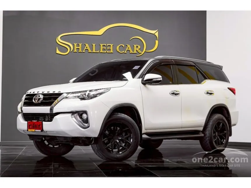 2016 Toyota FORTUNER V SUV