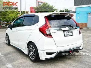 2022 Honda JAZZ 1.5 V+ Hatchback