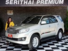 2012 Toyota Fortuner 3.0 (ปี 12-15) V SUV AT