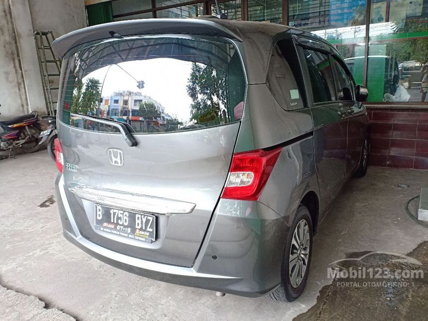2014 Honda Freed E MPV