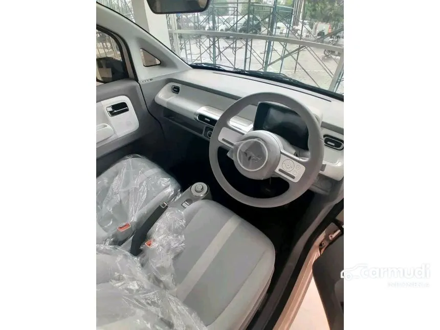 2024 Wuling EV Air ev Lite Long Range Hatchback