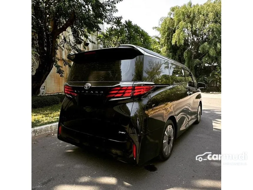 2024 Toyota Alphard HEV Modellista MPV