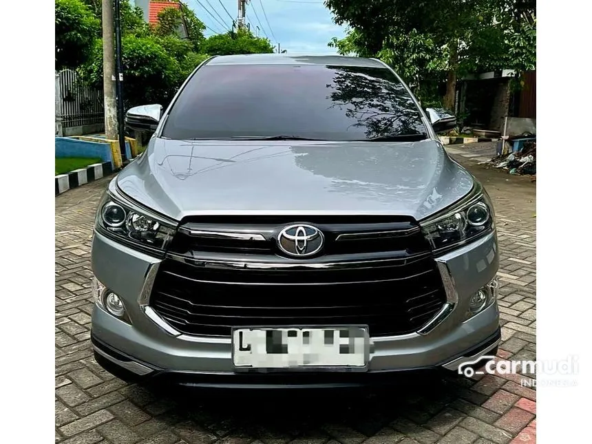 Jual Mobil Toyota Innova Venturer 2019 2.4 di Jawa Timur Automatic Wagon Silver Rp 409.000.000