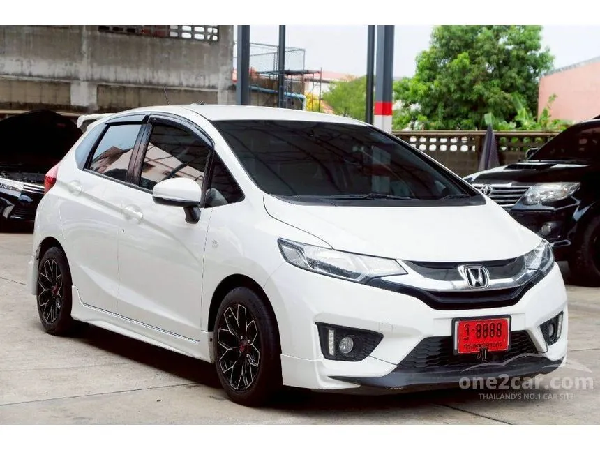 2016 Honda JAZZ S Hatchback