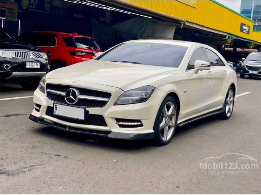 2012 Mercedes-Benz CLS350 AMG Sedan