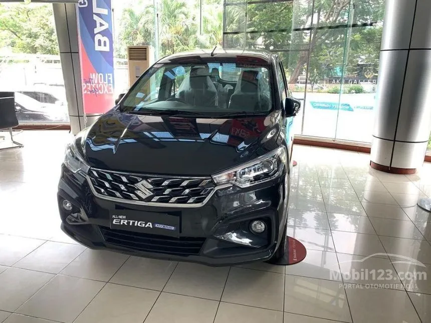 Jual Mobil Suzuki Ertiga 2024 GL 1.5 di DKI Jakarta Automatic MPV Silver Rp 229.700.000