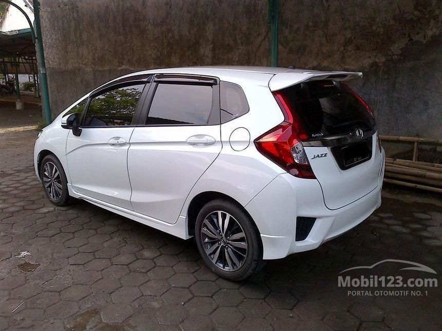 Harga Honda Jazz Putih