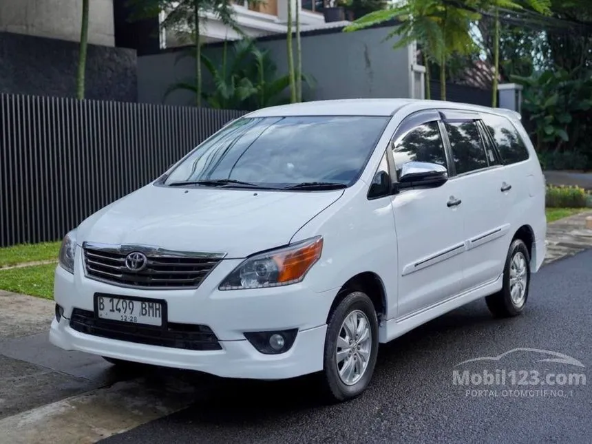 Jual Mobil Toyota Kijang Innova 2012 G Lux 2.0 di Banten Automatic MPV Putih Rp 135.000.000