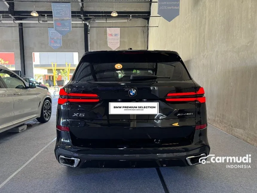 2025 BMW X5 xDrive40i M Sport SUV
