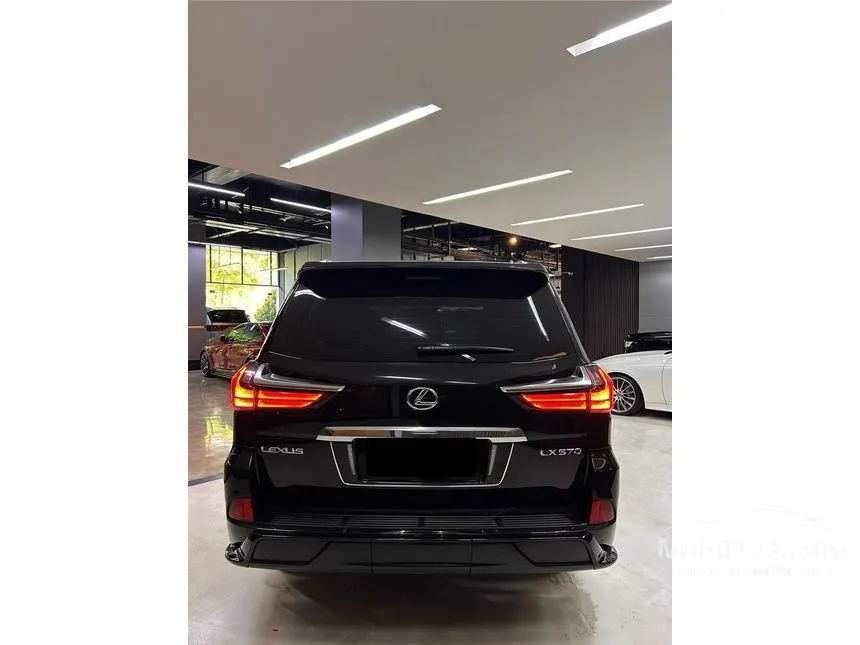 2018 Lexus LX 570 SUV
