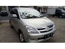 Kijang Innova typ v 2.0 V km 80rb
