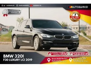 2018 BMW 320i 2.0 Luxury Sedan