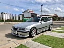 1993 BMW 320i 2.0 E36 นกแก้ว (ปี 90-00) Coupe