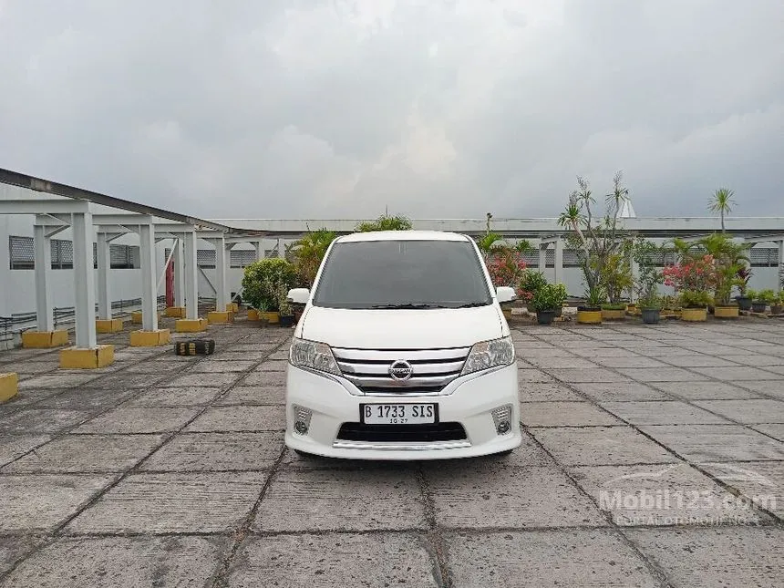 Jual Mobil Nissan Serena 2014 Highway Star 2.0 di DKI Jakarta Automatic MPV Putih Rp 146.000.000