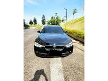 2016 BMW 320i 2.0 M Sport Sedan