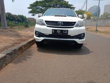 2014 Toyota Fortuner 2.5 G TRD SUV
