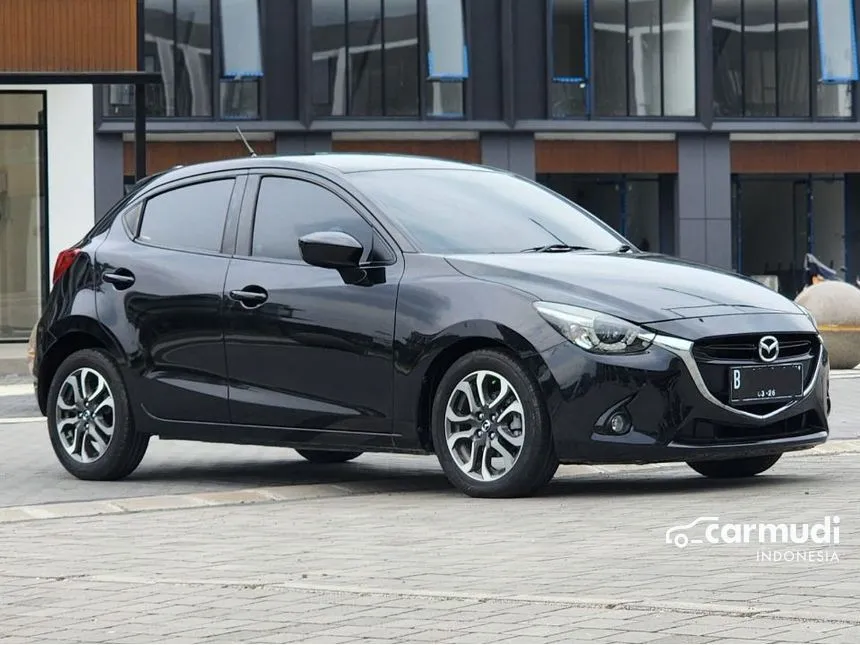 Jual Mobil Mazda 2 2015 R 1.5 di Banten Automatic Hatchback Hitam Rp 149.000.000