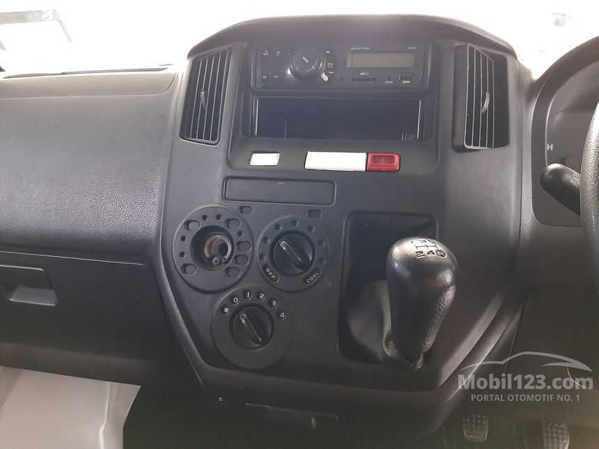 Jual Mobil  Daihatsu Gran Max 2014 AC 1 3 di Yogyakarta 