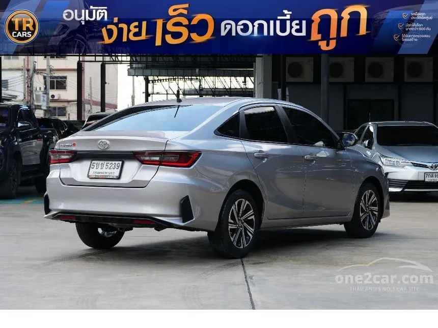 2024 Toyota Yaris Ativ Smart Sedan