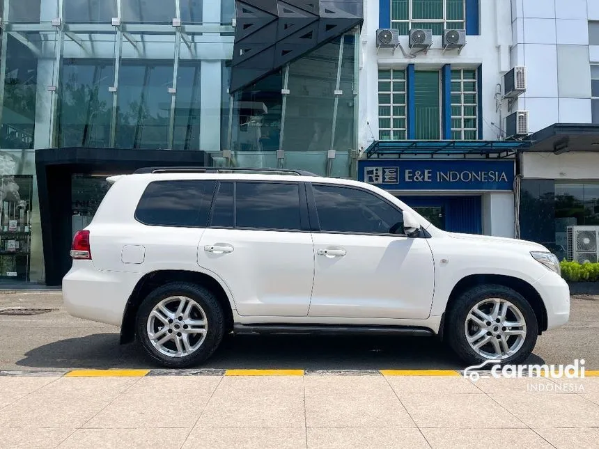 2011 Toyota Land Cruiser Full Spec E SUV