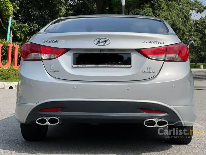 2015 Hyundai Elantra Premium Sedan