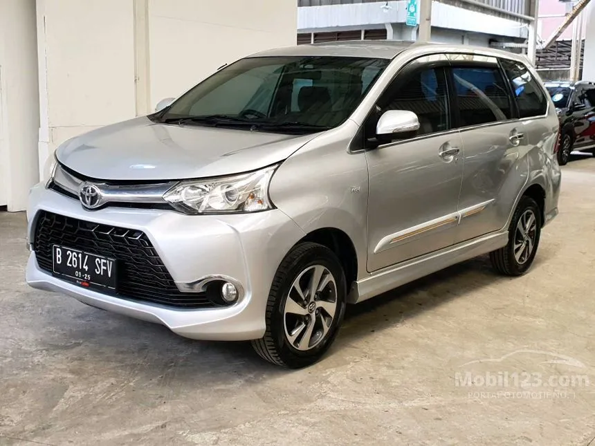 Jual Mobil Toyota Avanza 2015 Veloz 1.5 di DKI Jakarta Automatic MPV Silver Rp 139.000.000