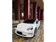 2021 Tesla Model 3 0.0 Long Range Sedan White on Black Odo 15 Rb (TERMURAH)