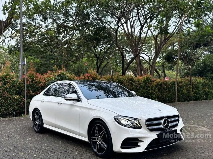 2017 Mercedes-Benz E300 AMG Line Sedan