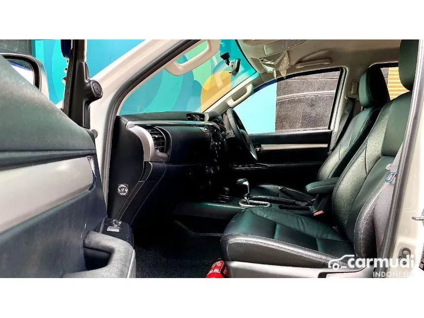 2023 Toyota Hilux V Double Cab 4X4 Pickup