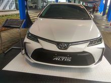 2019 Toyota Corolla Altis 1,8 V nego sampe deal & bisa tukar tambah semua merk