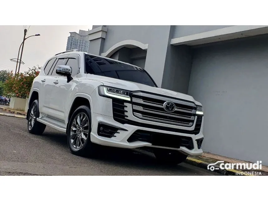 2023 Toyota Land Cruiser 300 VX-R (Non Premium Colour) SUV