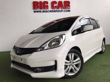 2011 Honda Jazz 1.5 (ปี 08-14) SV Hatchback AT
