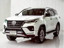 2022 Toyota FORTUNER 2.4 (ปี 15-25) Leader V 4WD SUV