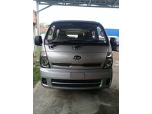 KIA Travello Pilihan Terbaik
