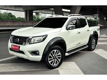 2015 Nissan NP 300 Navara 2.5 DOUBLE CAB Calibre V Pickup AT