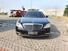 2010 Mercedes-Benz S300 L 3.0 Solitaire Sedan Hitam Surabaya