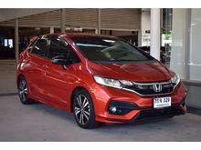 2018 Honda Jazz 1.5 (ปี 14-18) RS i-VTEC Hatchback