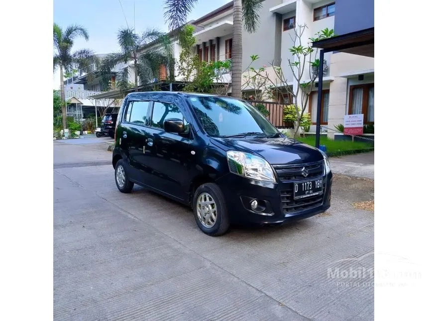 Jual Mobil Suzuki Karimun Wagon R 2019 GL Wagon R 1.0 di Jawa Barat Manual Hatchback Hitam Rp 91.000.000