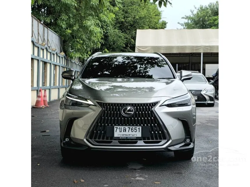 2026 Lexus NX350h Premium SUV