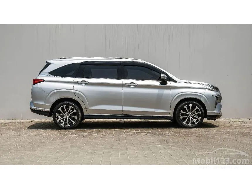 2023 Toyota Veloz Q (Premium Color) MPV