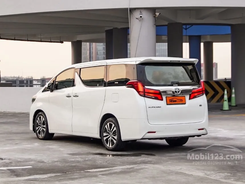 2023 Toyota Alphard G MPV