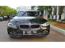 2017 BMW 320i 2.0 M Sport Black On Black perfect Condition