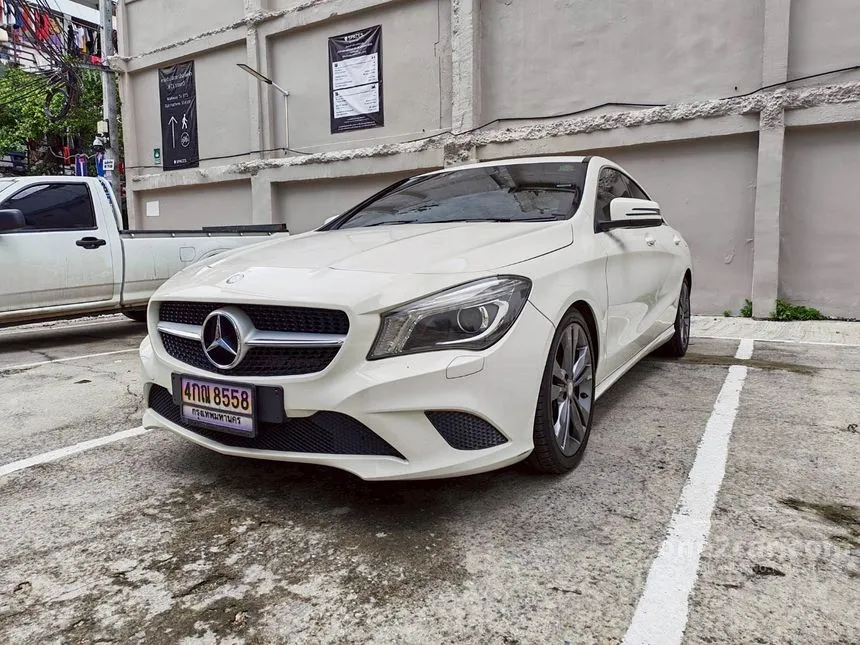 2015 Mercedes-Benz CLA180 Urban Coupe