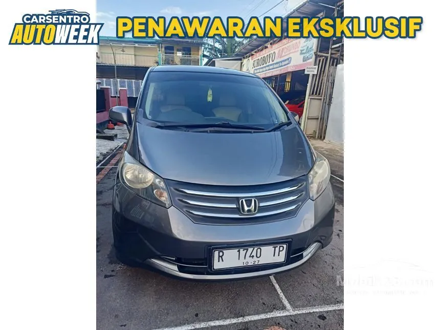 Jual Mobil Honda Freed 2009 Power Sliding Door 1.5 di Jawa Tengah Automatic MPV Abu