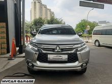 Mitsubishi Pajero Sport Dakar AT Warna Silver metalik 2016 Pemakaian 2017 ( Dashboard Woodpanel )