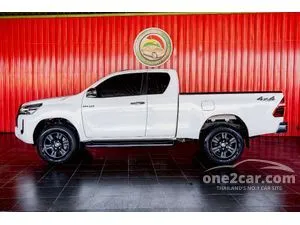 2021 Toyota HILUX REVO 2.4 Mid Smart Cab Pickup