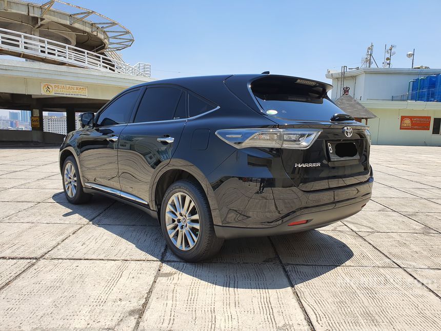 Toyota harrier xu60