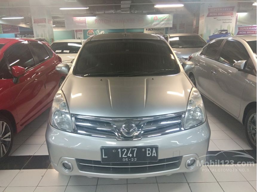 Jual Mobil Nissan Grand Livina 2012 Ultimate 1.5 di Jawa 